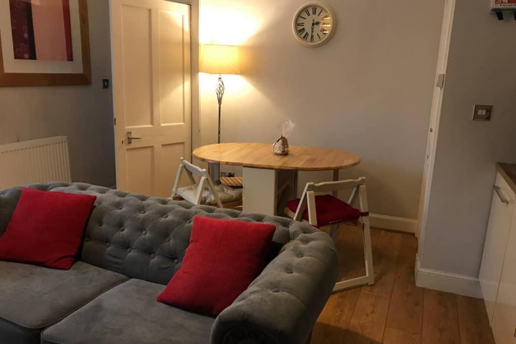 8A Tweed Cottage, Just Off The High St In بيبلز المظهر الخارجي الصورة